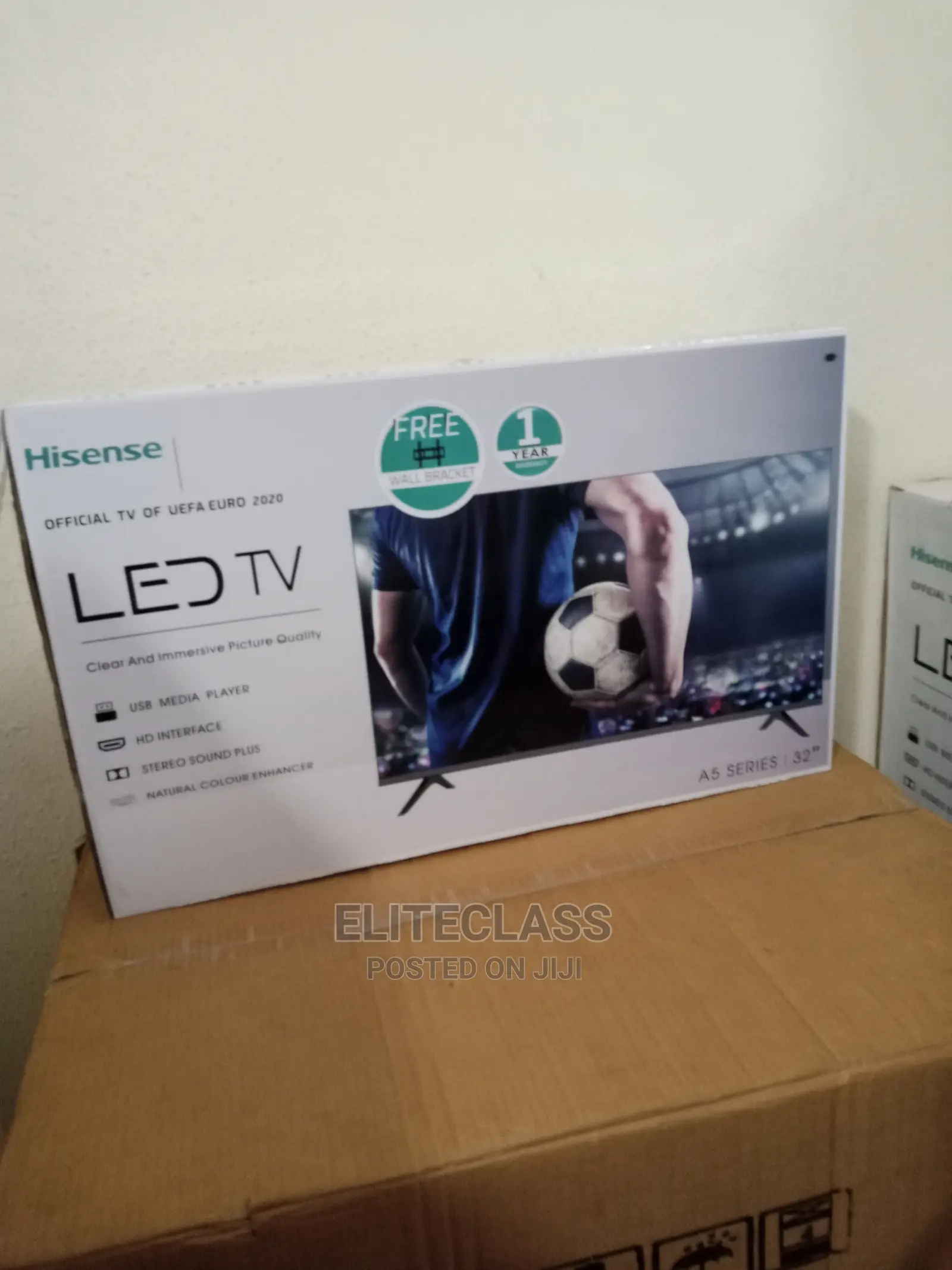 Portable Hisense 32 Inch LED TV A5 Series