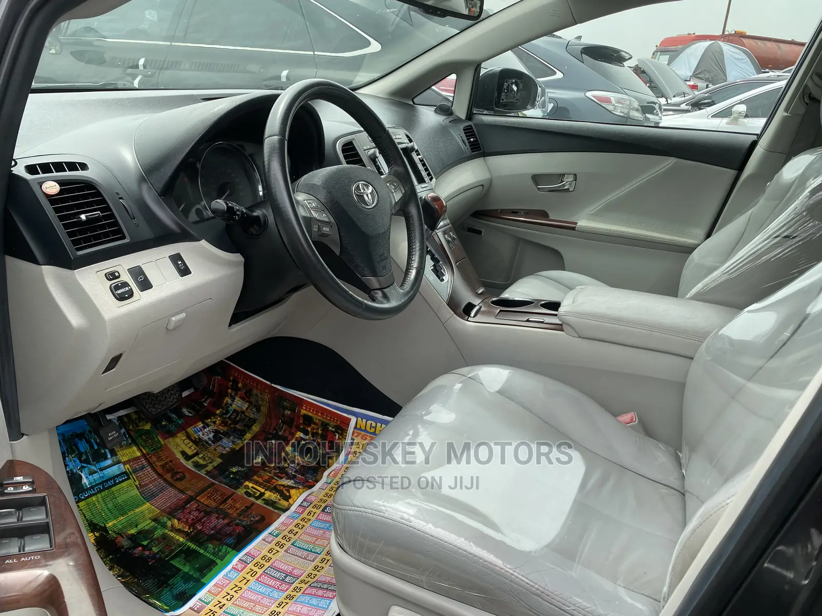 Toyota Venza V6 AWD 2011 Gray