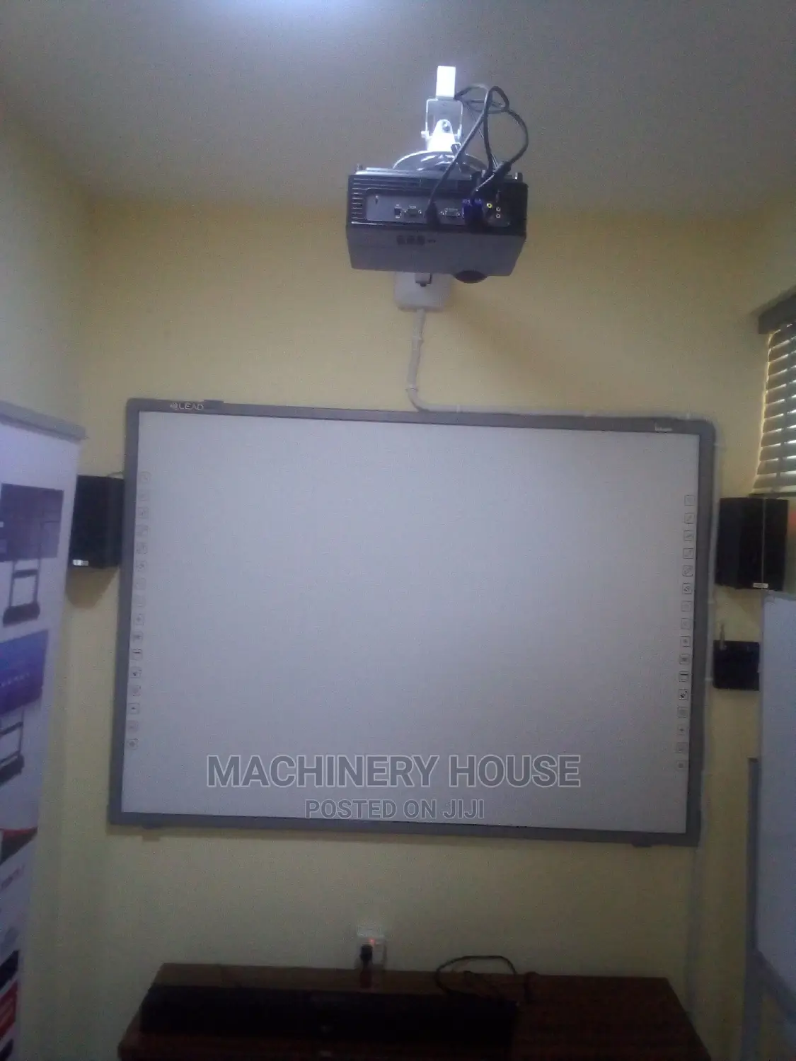 55" Interactive Flat Panels for Teaching