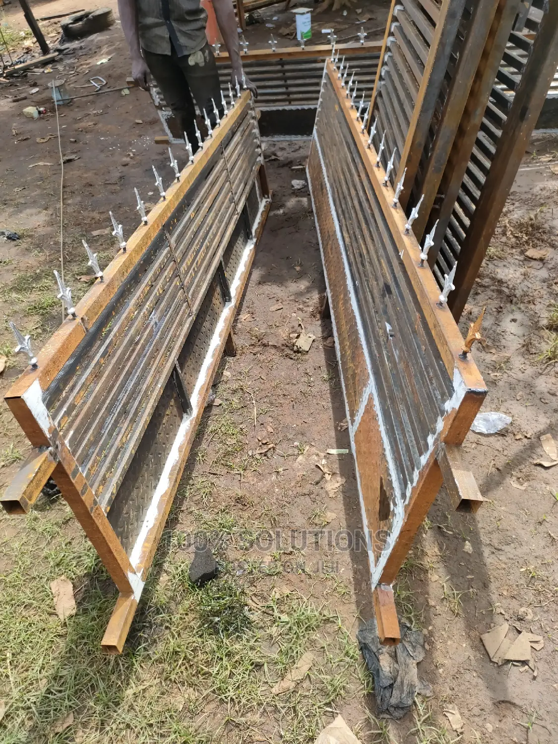 Standard Black Fence Rails for Sale