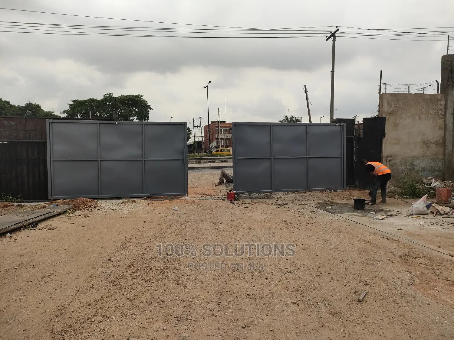 26ft Long Terminal Standard Gray Design Gate for Sale