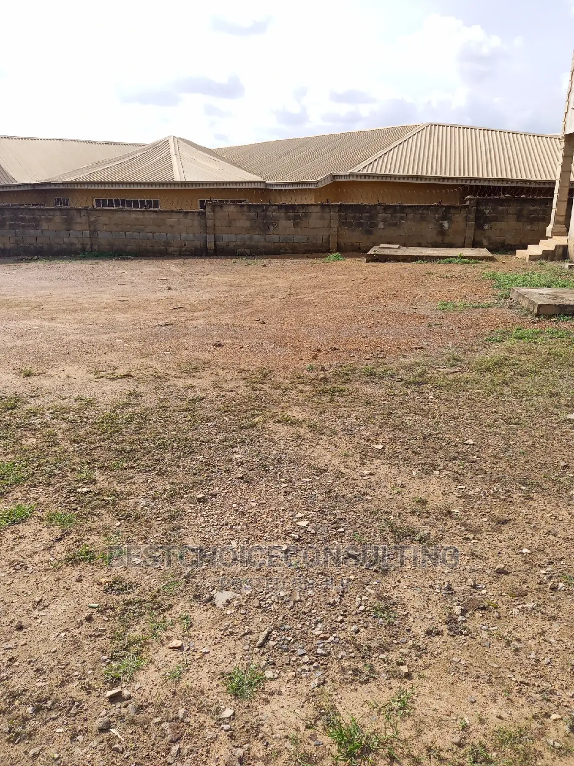 700sqm Full Land at Oluloyo Adeoyo Gra