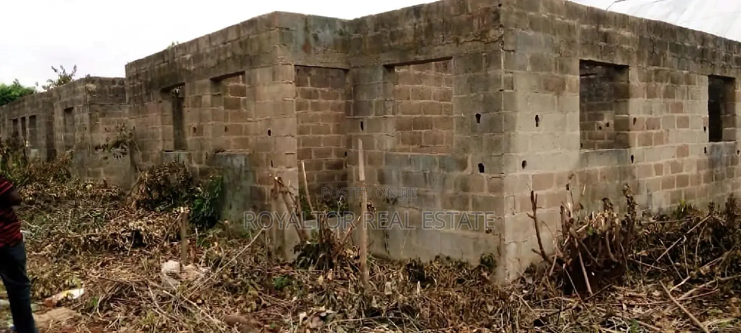 3bdrm Apartment in Swift Home Realtors, Obafemi-Owode for sale