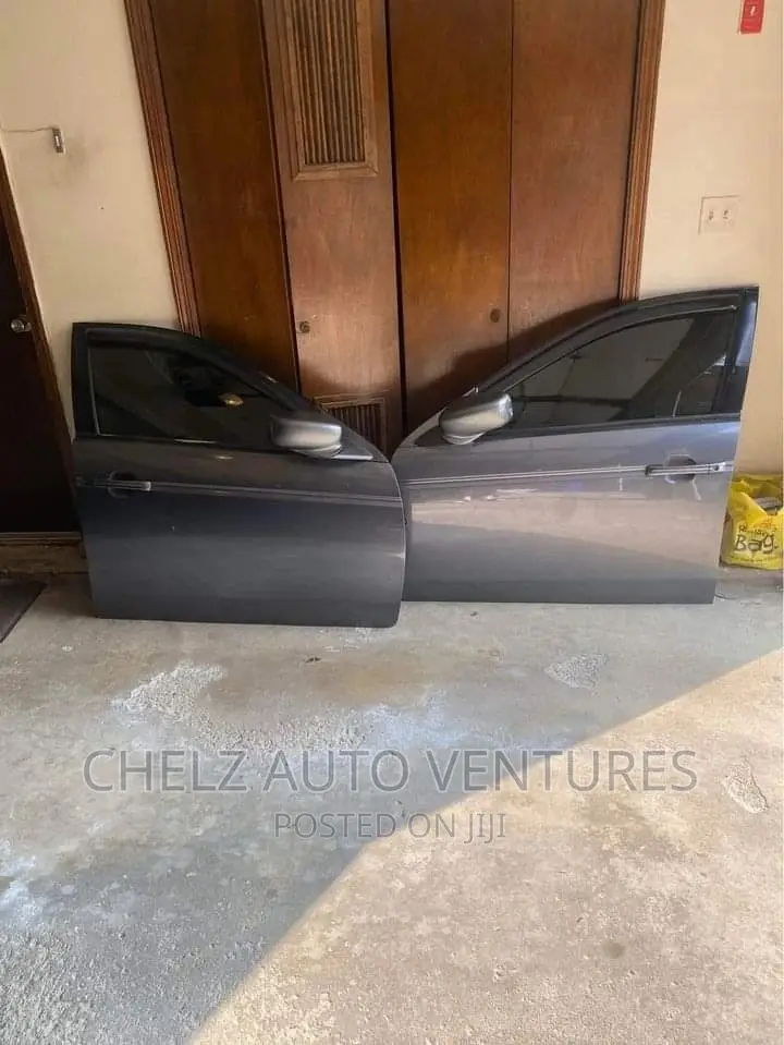 Doors Acura TL 2004 MODEL