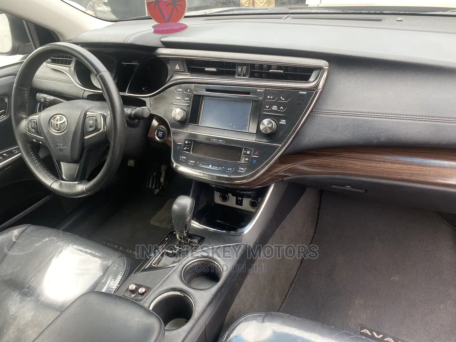 Toyota Avalon 2015 Red
