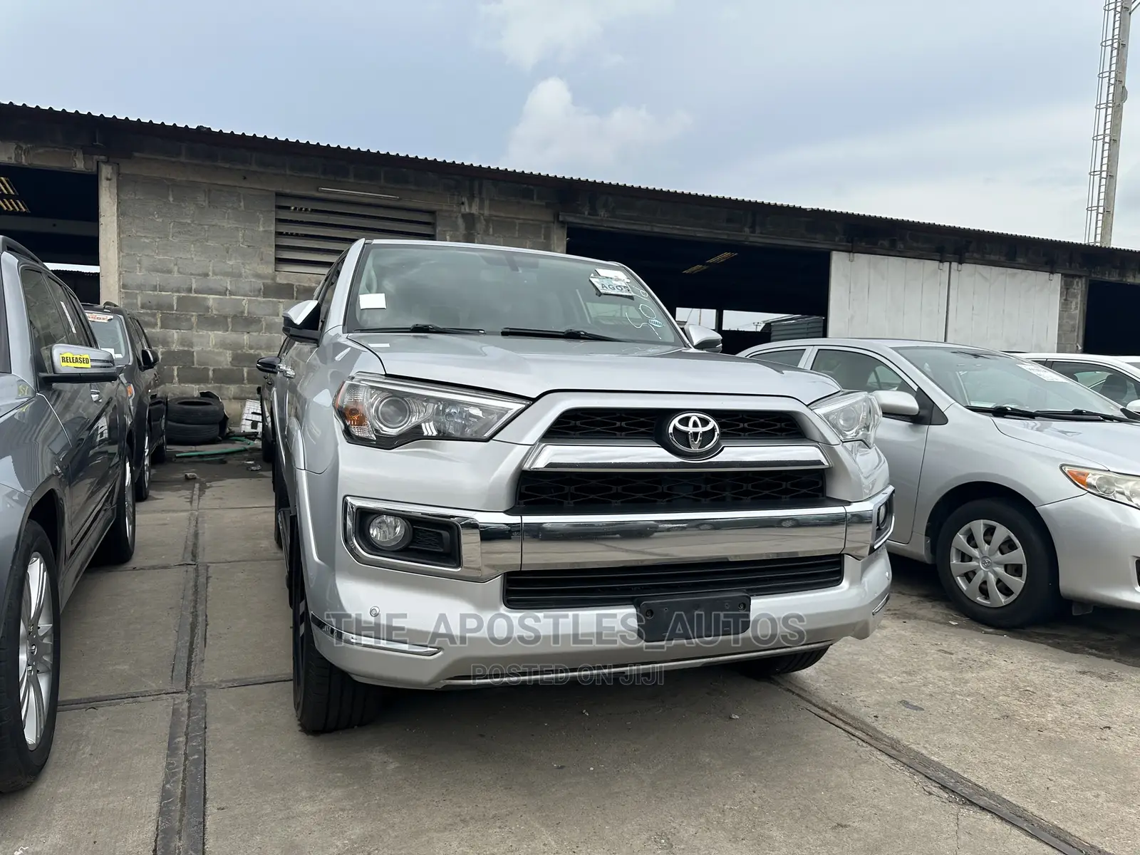 Toyota 4-Runner 2015 Silver