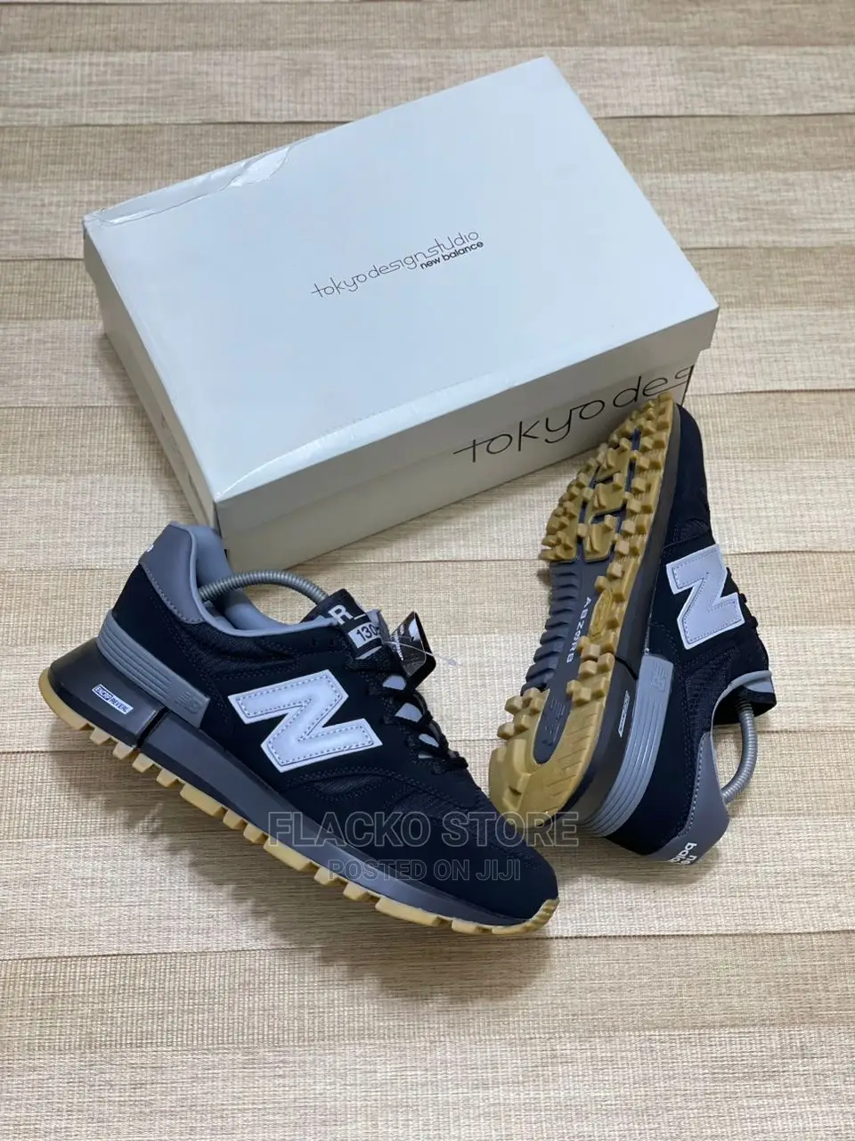 Original New Balance Ms 1300 Tokyo Design Sneakers
