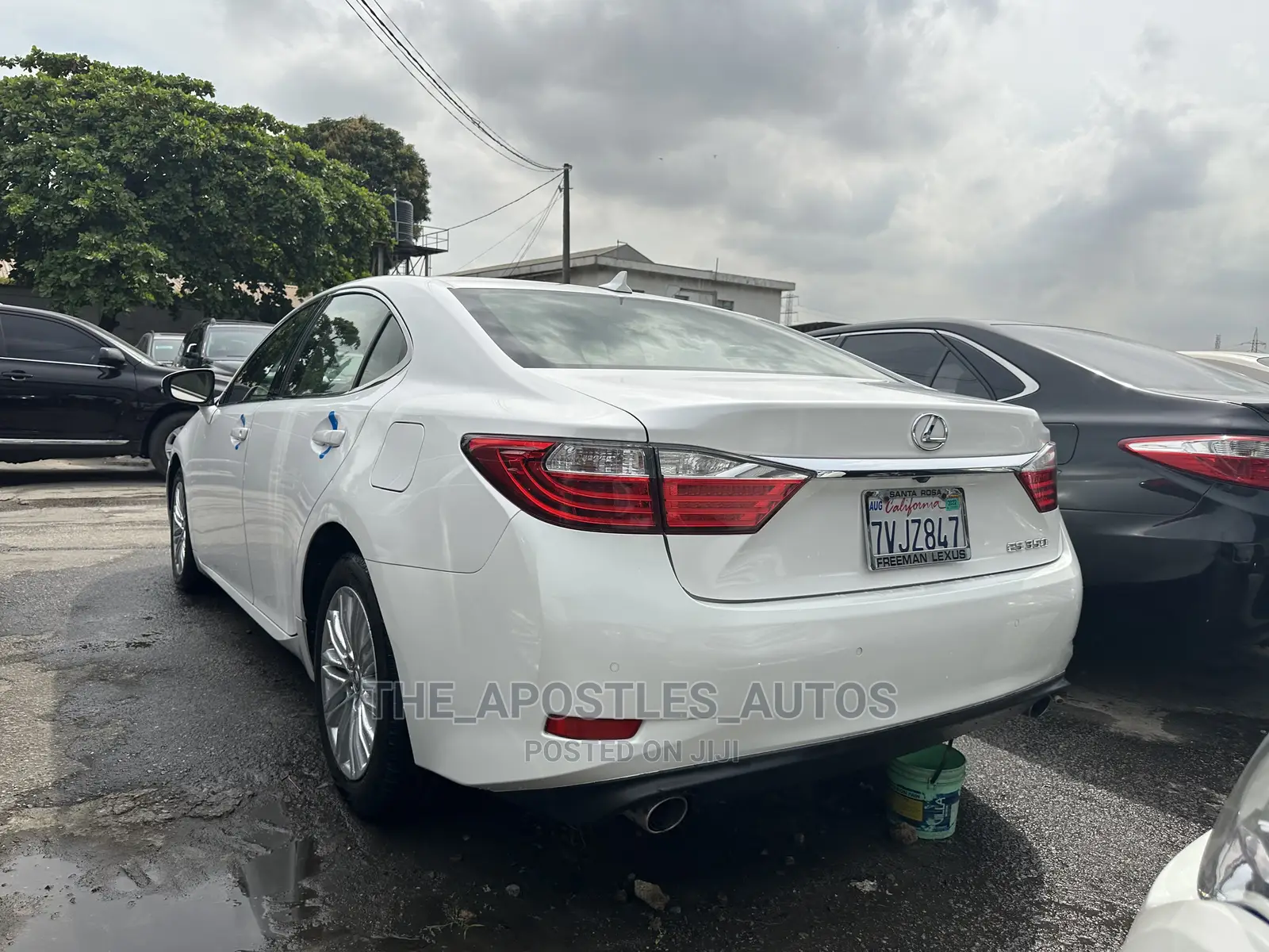 Lexus ES 350 FWD 2014 White