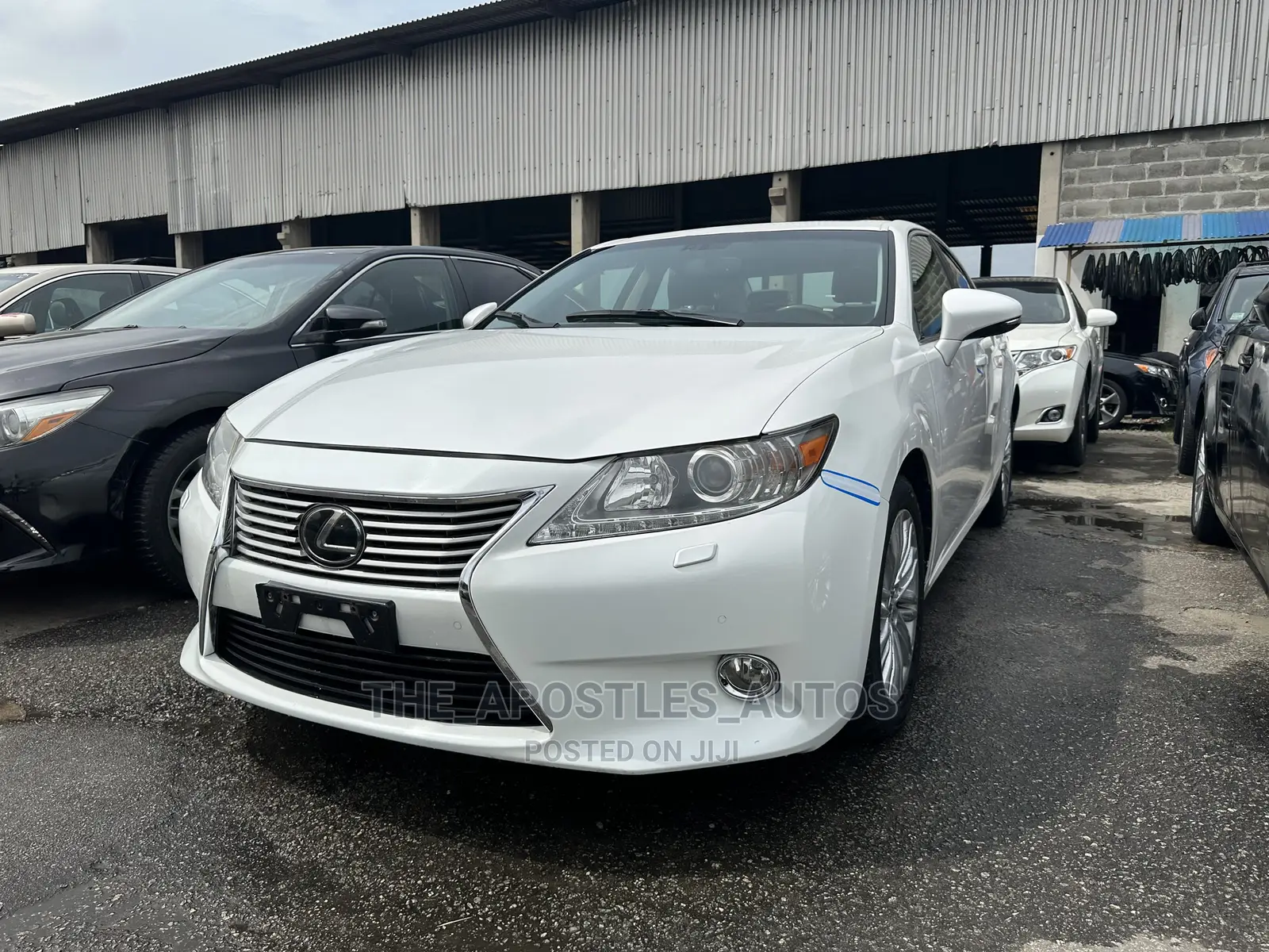 Lexus ES 350 FWD 2014 White