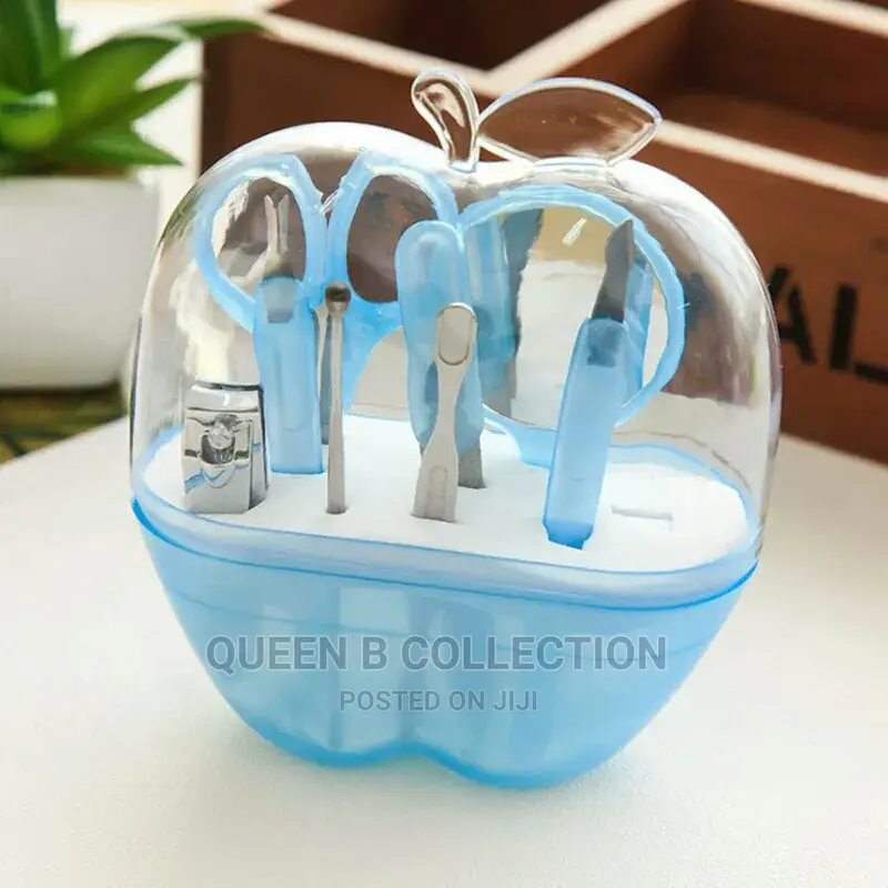 8-in-1 Professional Manicure Set
