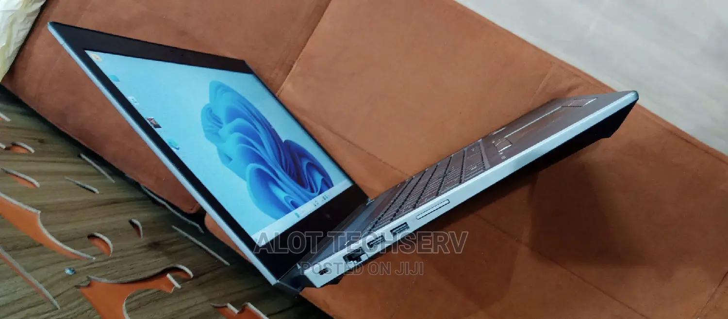 Laptop HP ZBook Studio G5 32GB Intel Core I7 SSD 1T