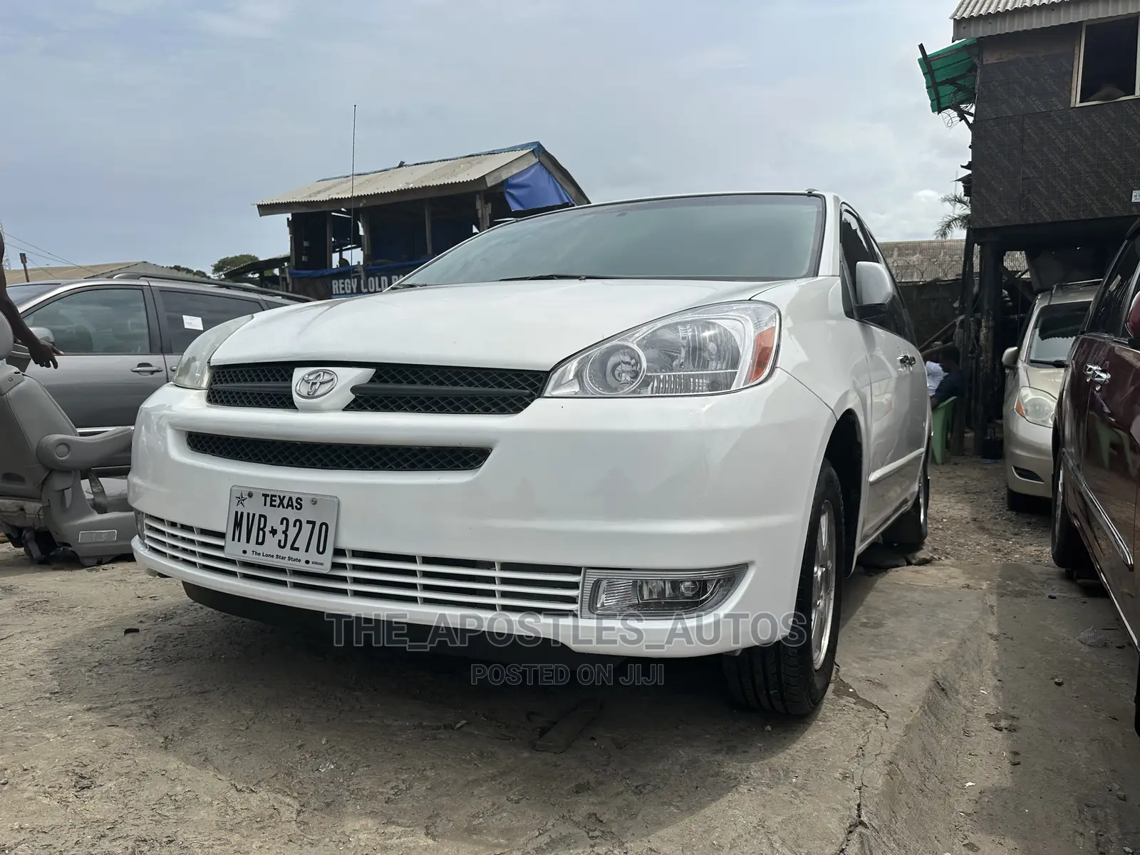 Toyota Sienna LE AWD 2005 White
