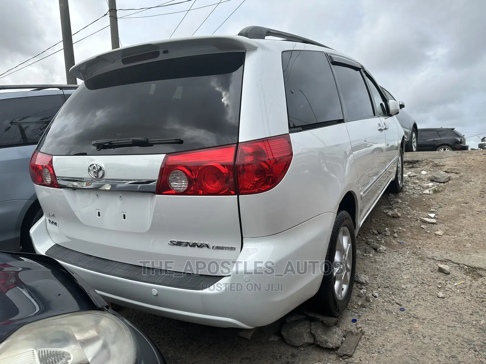 Toyota Sienna XLE Limited FWD 2006 White