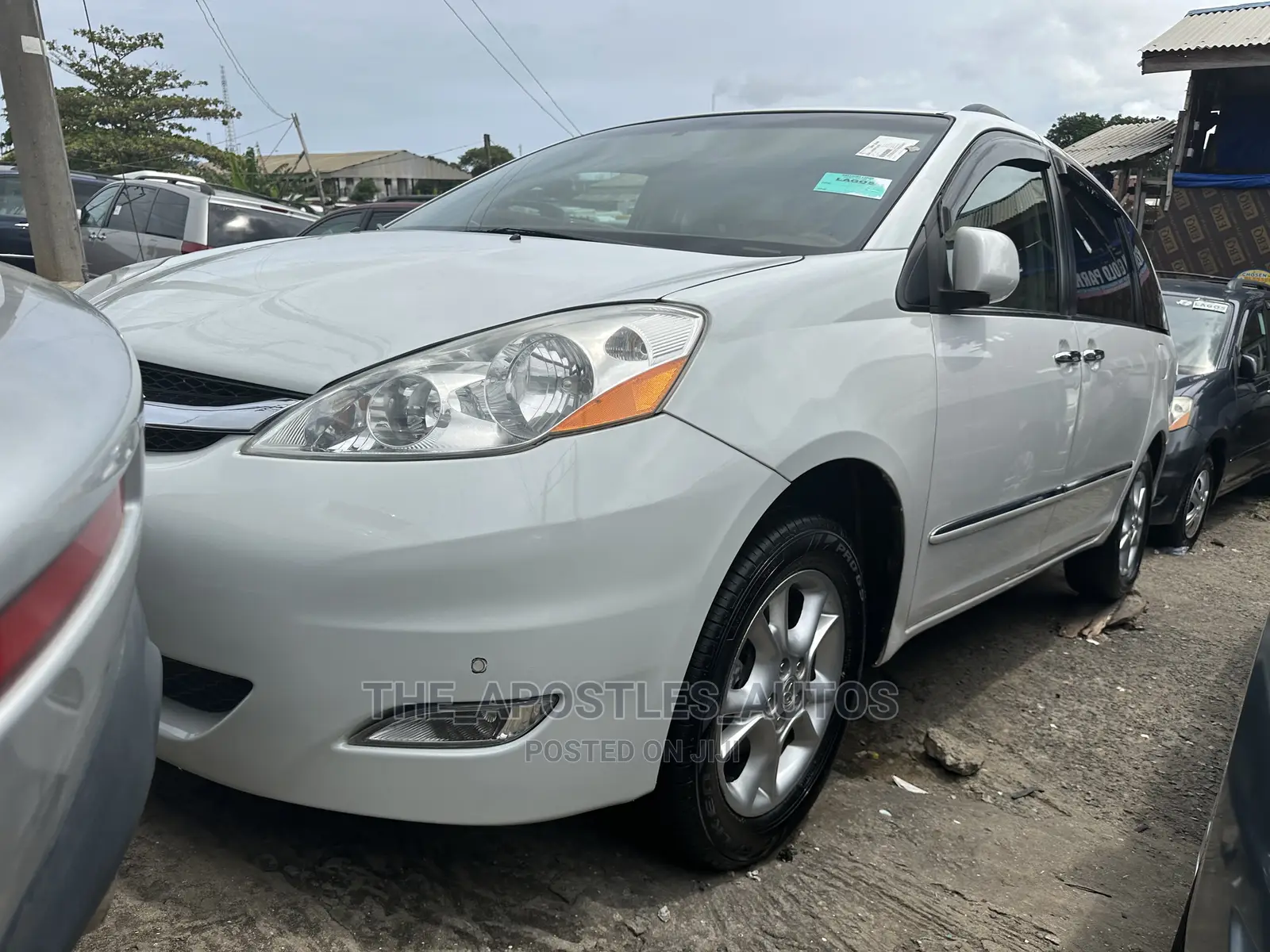 Toyota Sienna XLE Limited FWD 2006 White