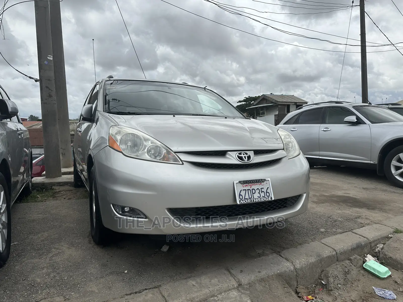 Toyota Sienna LE 2009 Silver