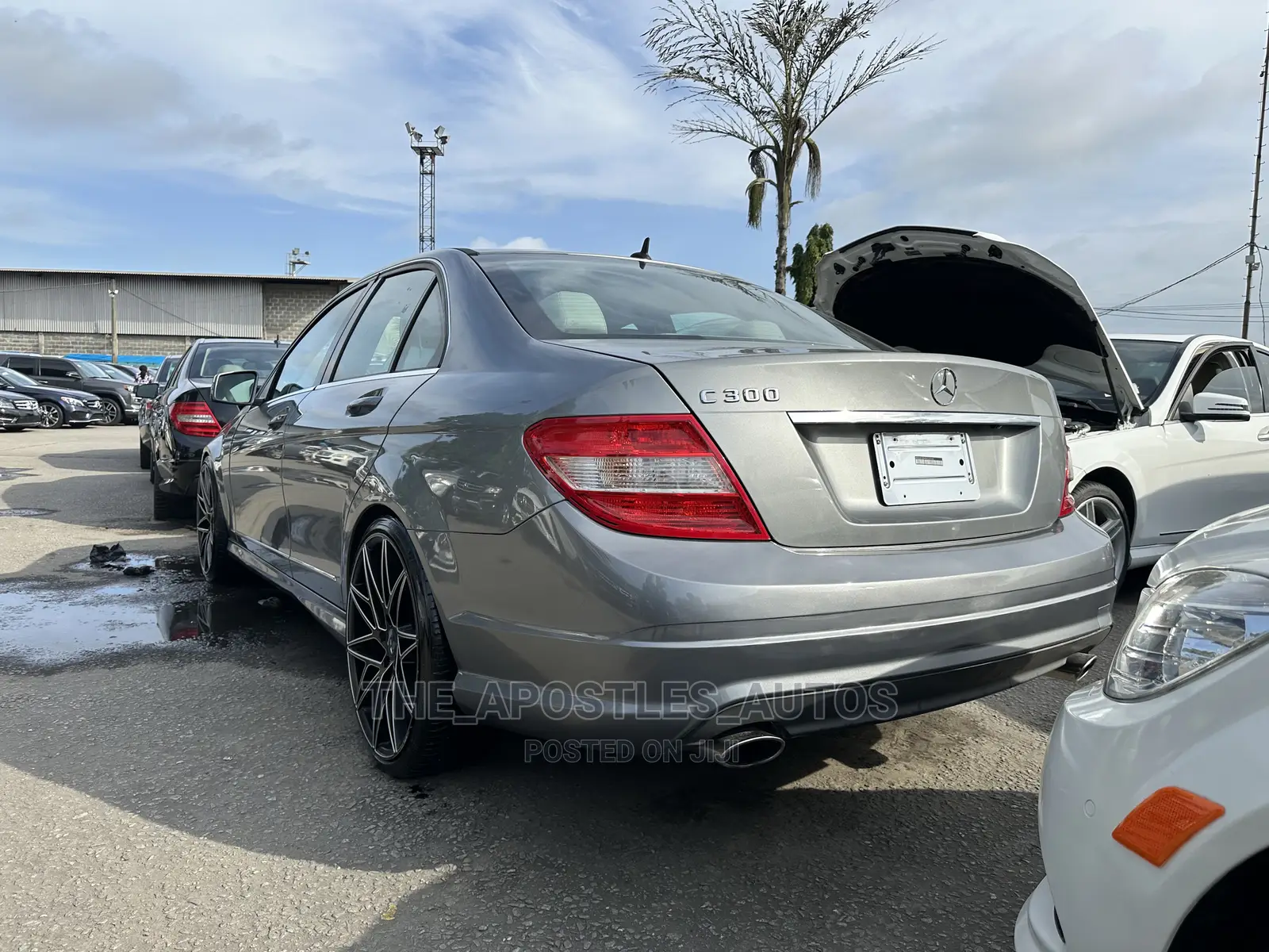Mercedes-Benz C300 2011 Gray