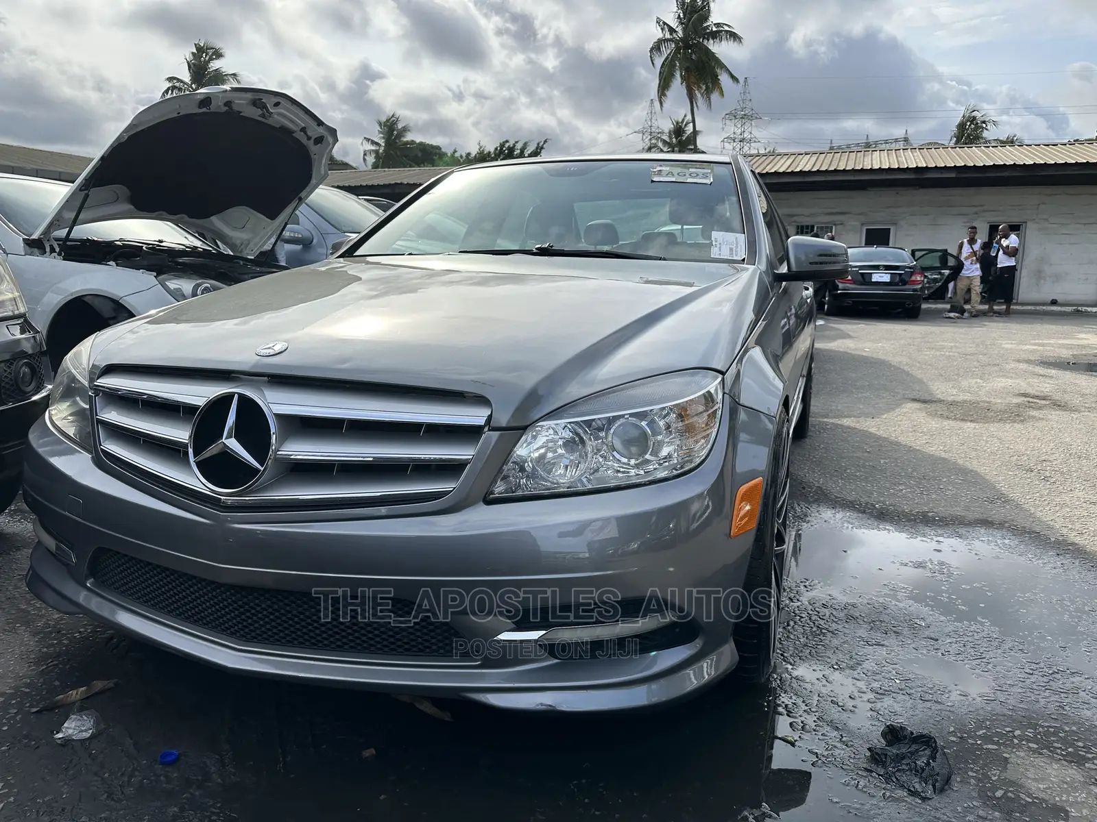 Mercedes-Benz C300 2011 Gray