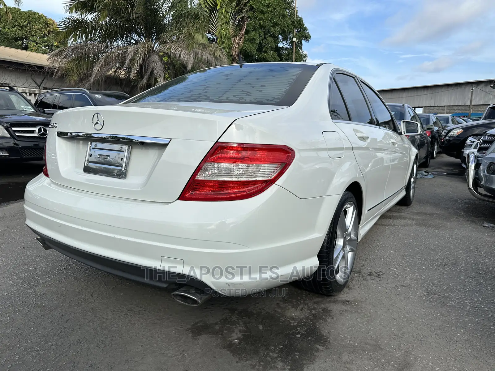 Mercedes-Benz C300 2010 White