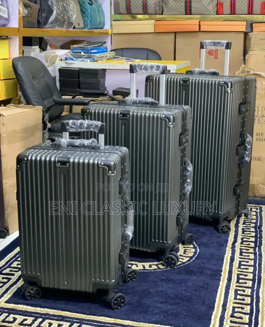 Durable Unisex Luggage Set for Sale