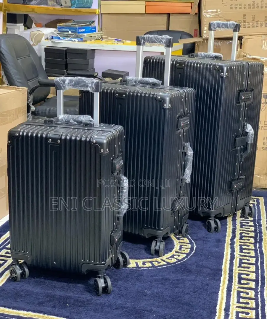 Durable Unisex Luggage Set for Sale
