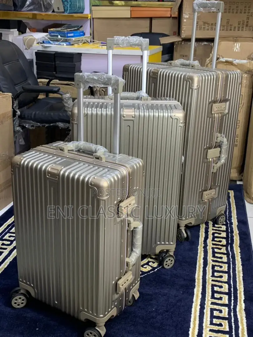 Durable Unisex Luggage Set for Sale