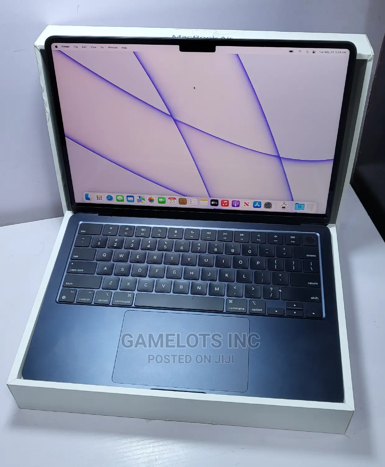 Laptop Apple MacBook Air 2022 M2 8GB Apple M2 SSD 256GB