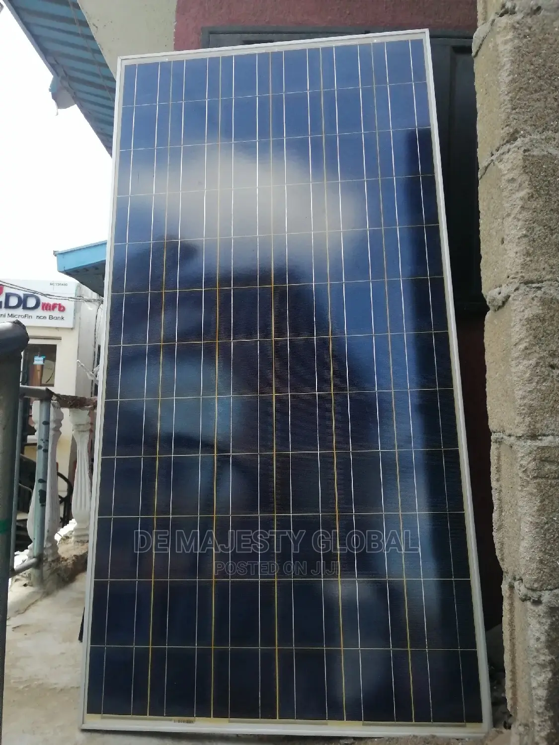 Canadian 600watt Solar Panel