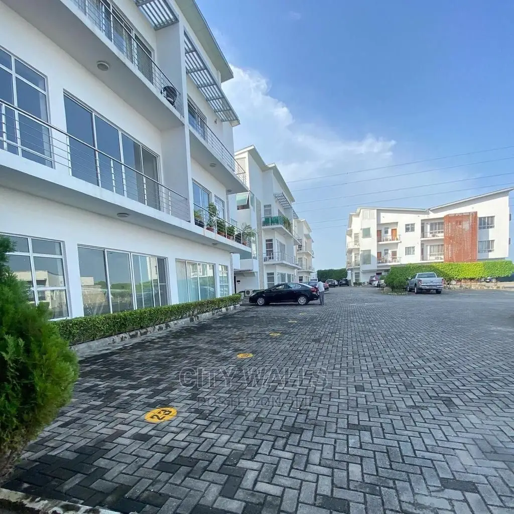 2bdrm Block of Flats in Banana Island, Ikoyi for rent