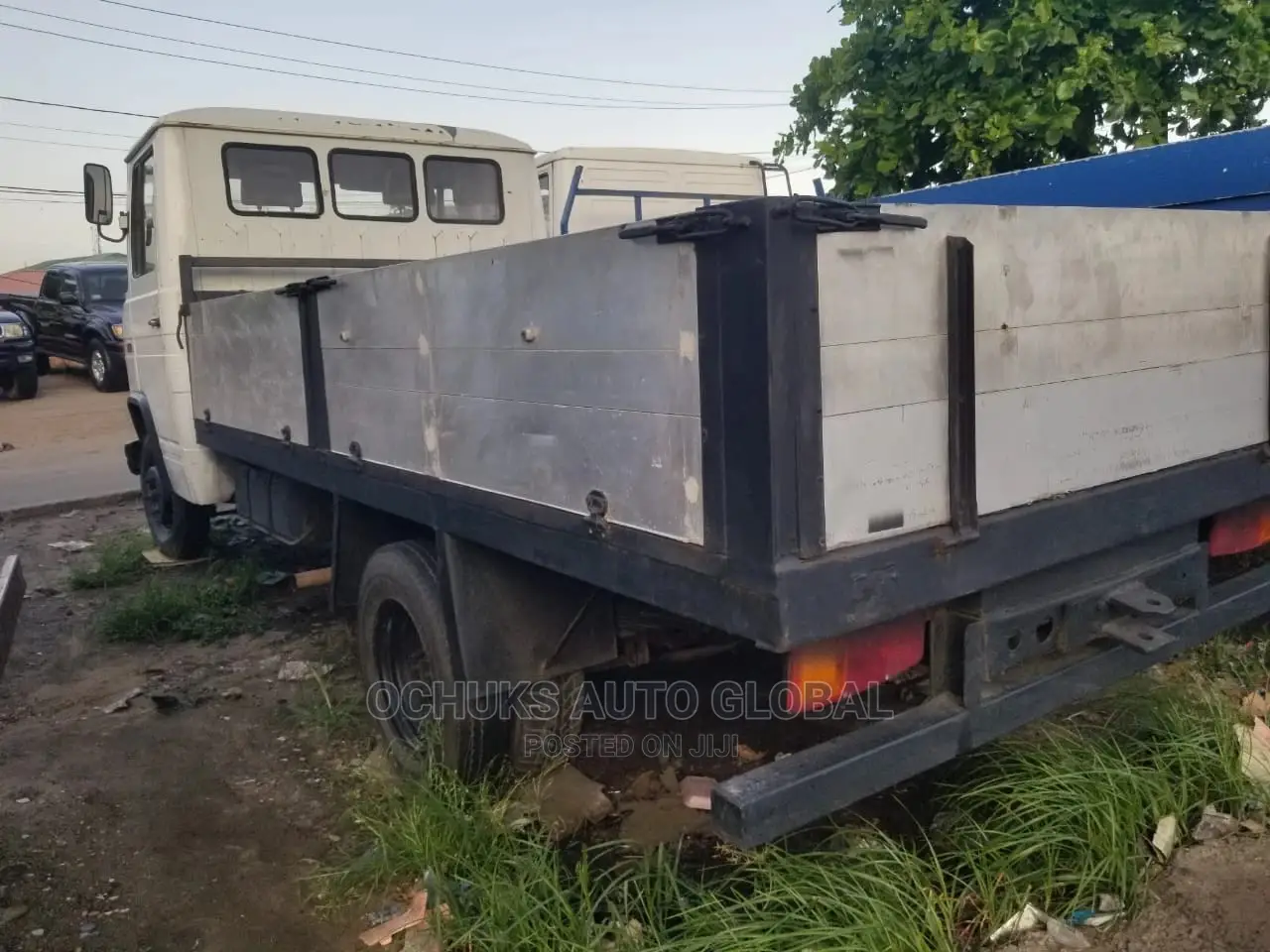 M/Benz Truck 608 Model Pick Up Van