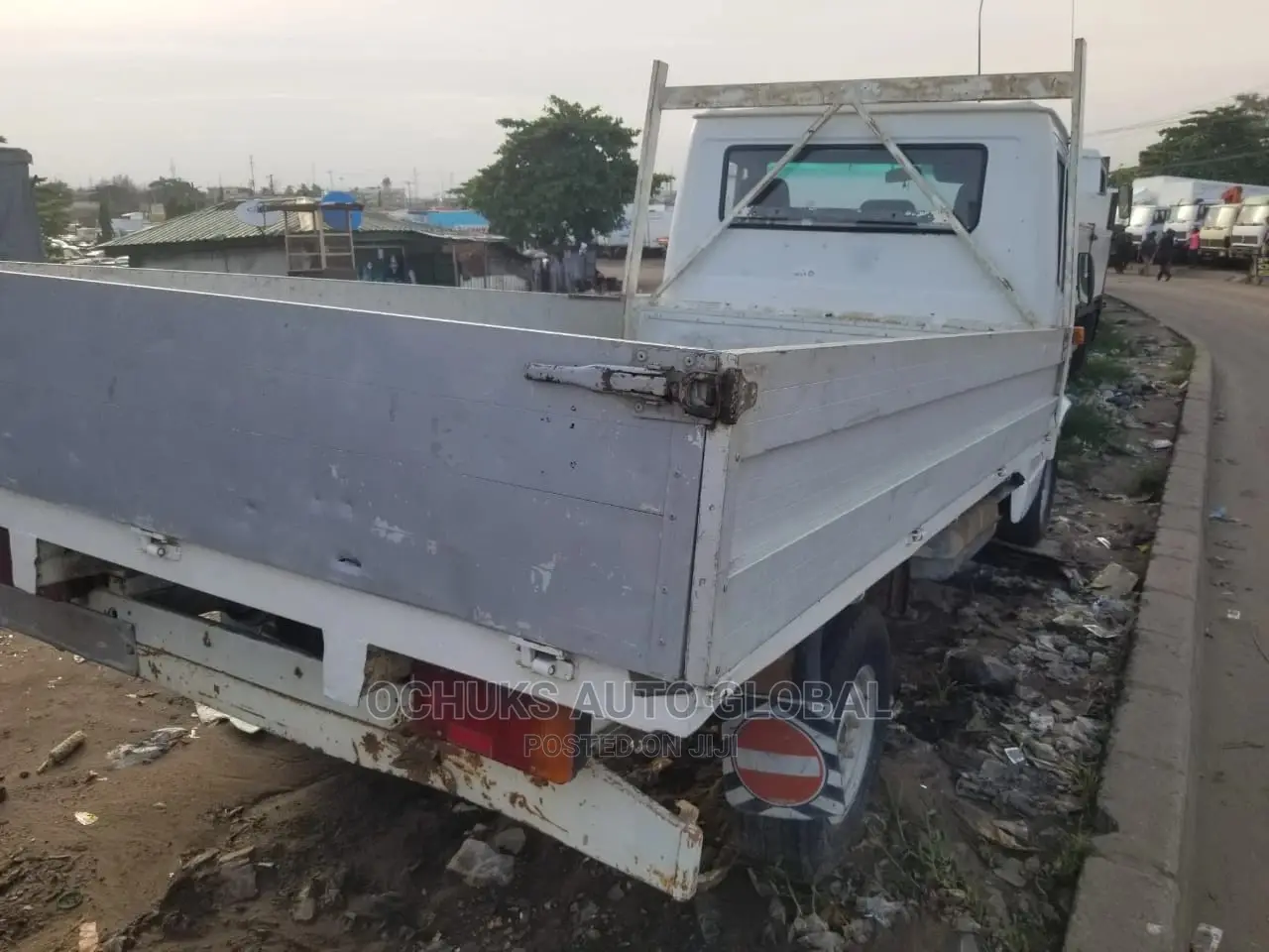 M/Benz Truck 308 Pick Up Van