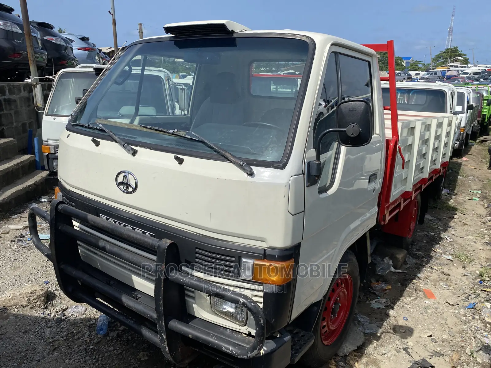 Toyota Dyna 100