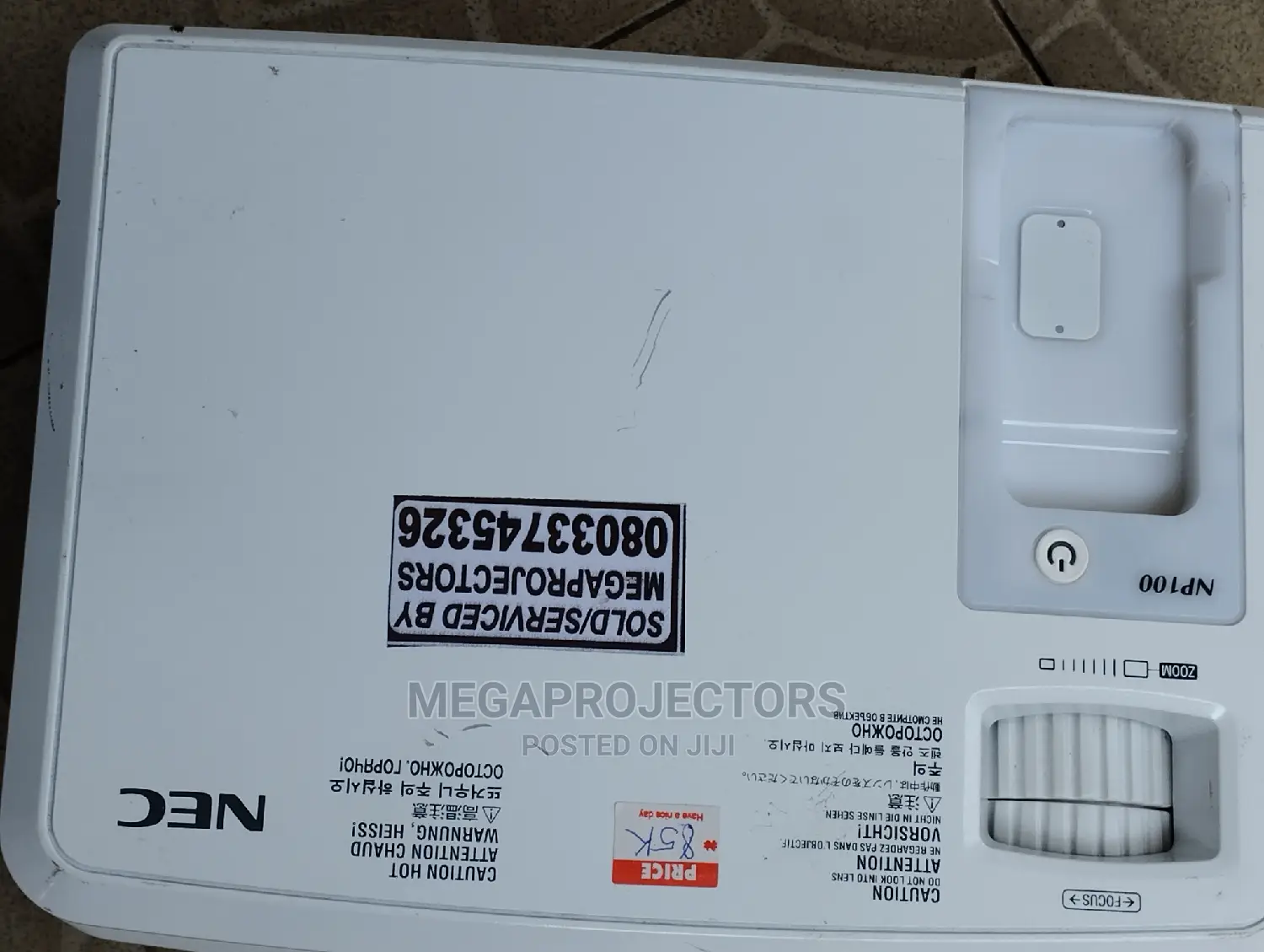 Cheap Projector and Screen for Sale