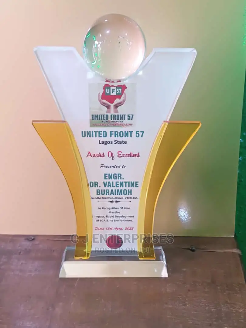 Glass Award Plaque J99