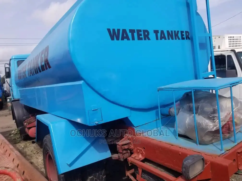 M/Benz Water Tanker 1217 Model