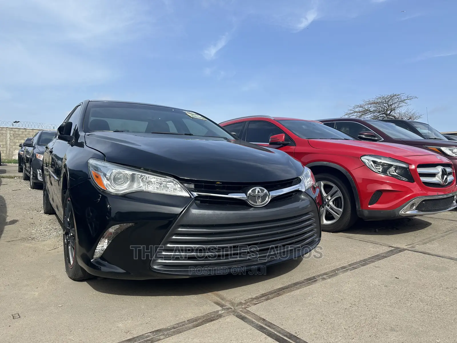 Toyota Camry 2016 Black