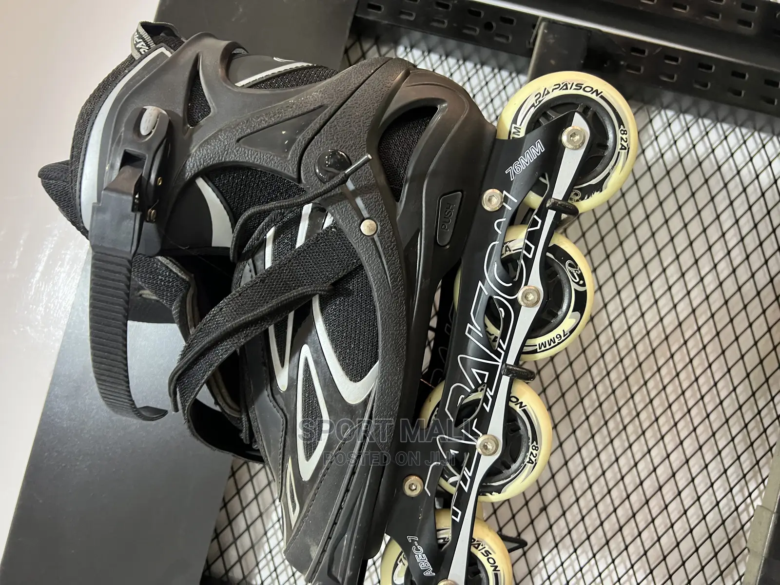 Skating Shoe ( Adjustable One)