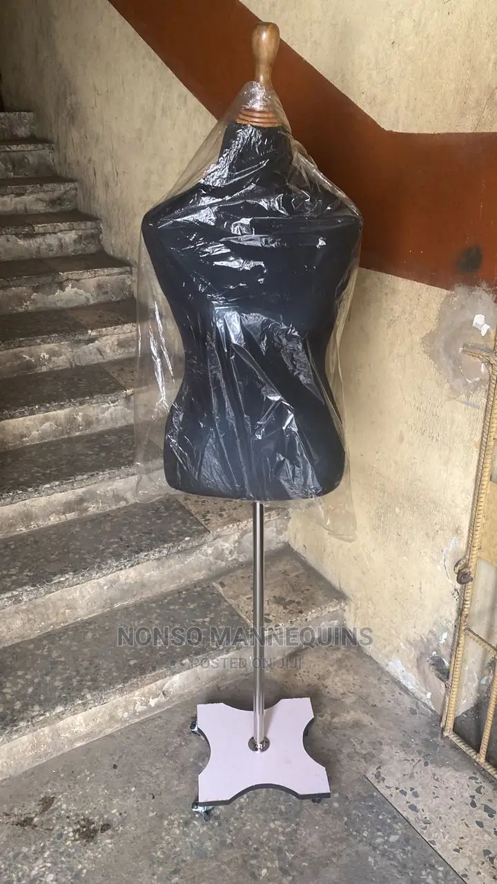 Female Dressform With Rollers