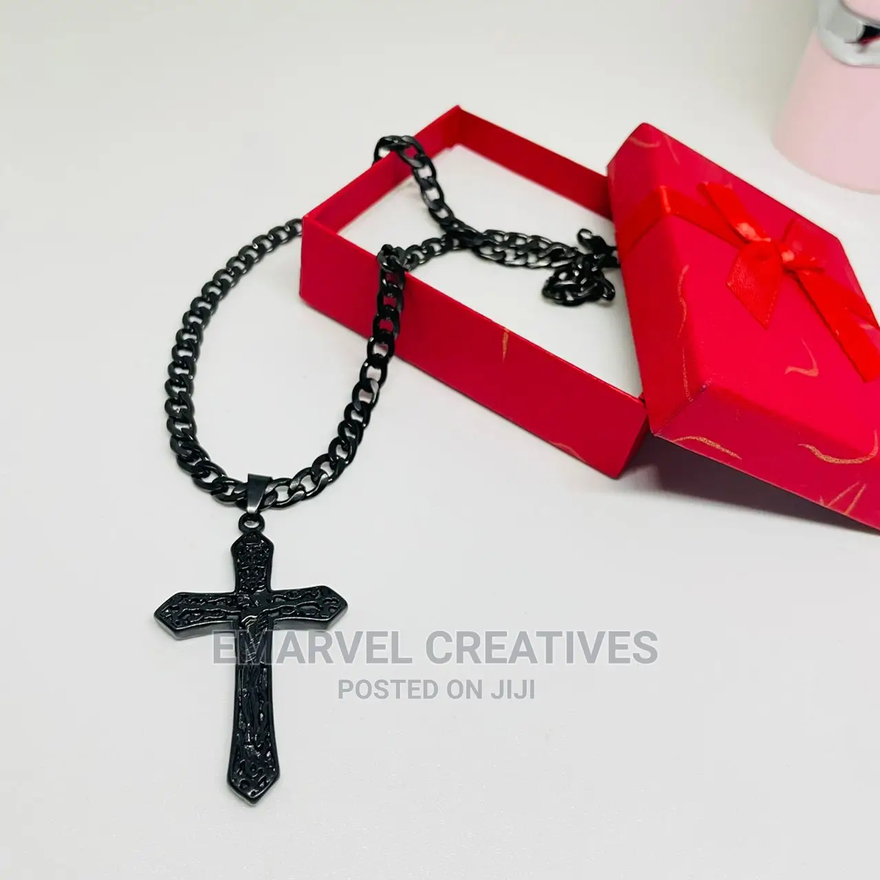Classical Non-Tarnish Black Necklace With Pendant