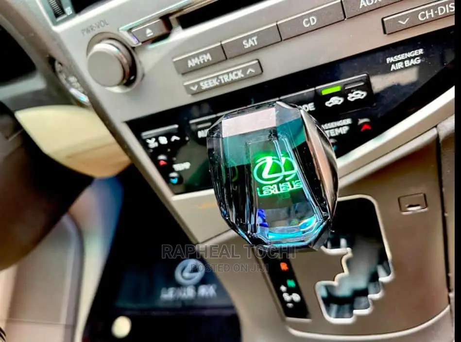 Gear Knob 7 Color Led Crystal