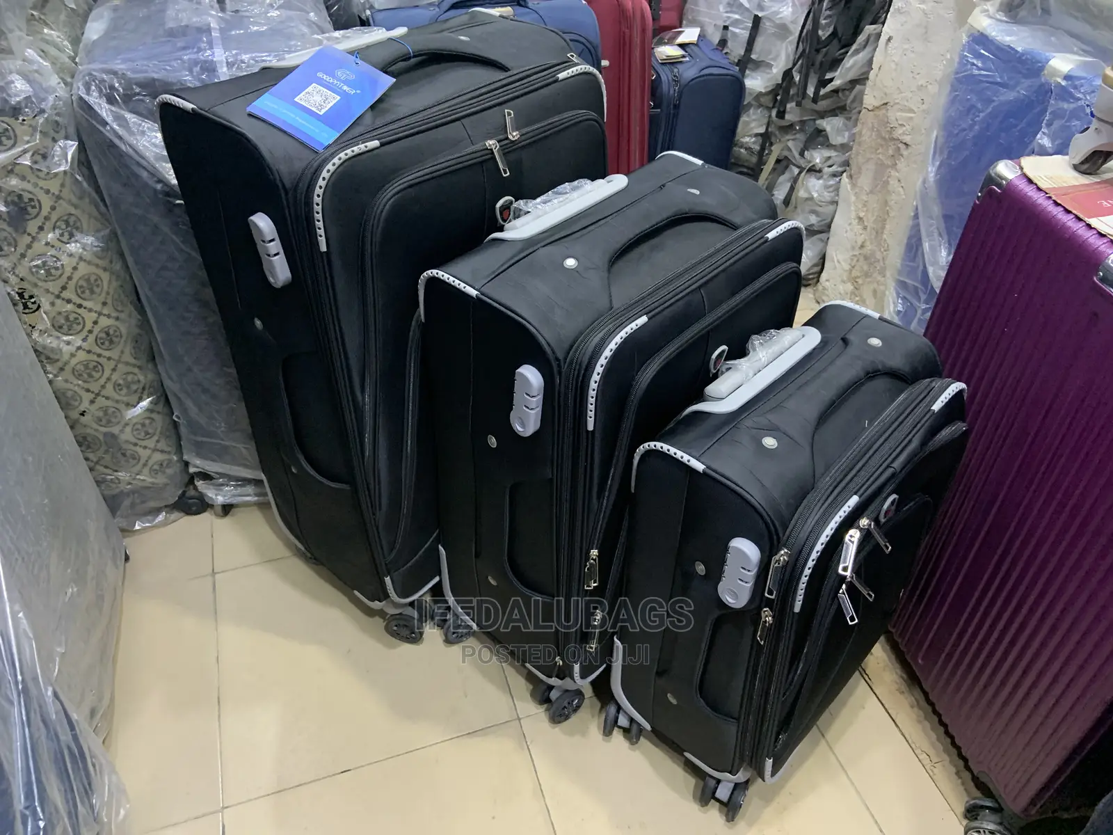 Set of Quality Black Good Pathner Traveling Luggage