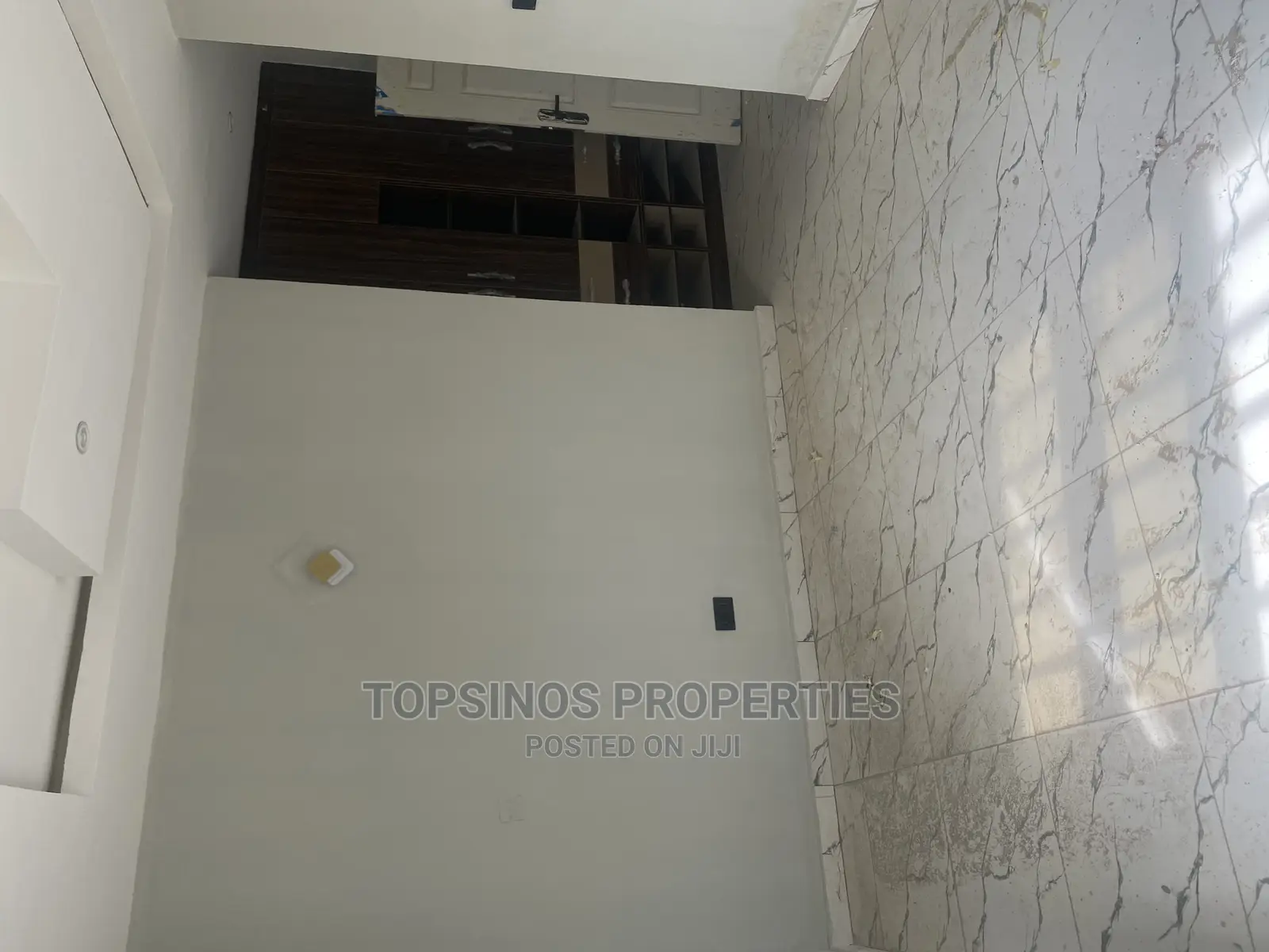 2bdrm Block of Flats in Dawaki for rent