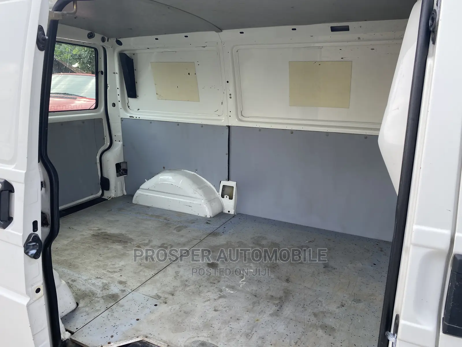 Volkswagen Transporter 2002 White