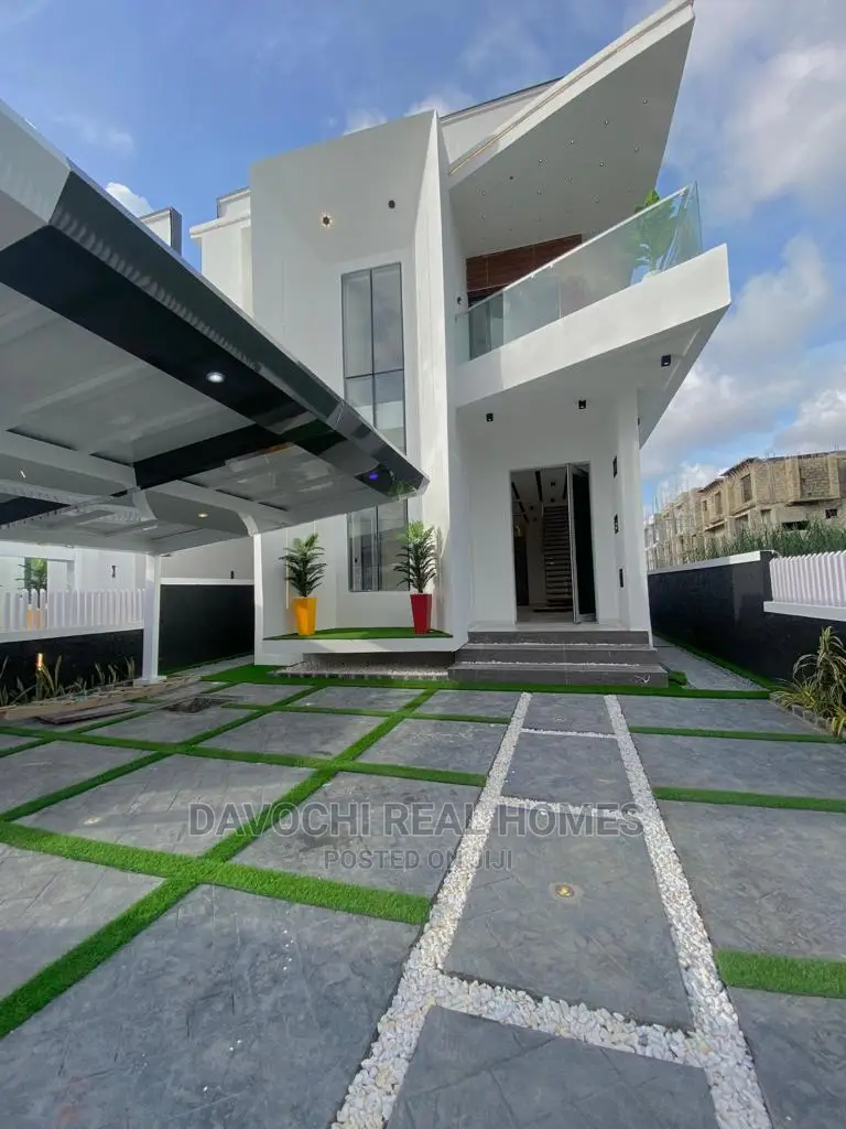 5bdrm Duplex in Ajah, Lekki for Sale