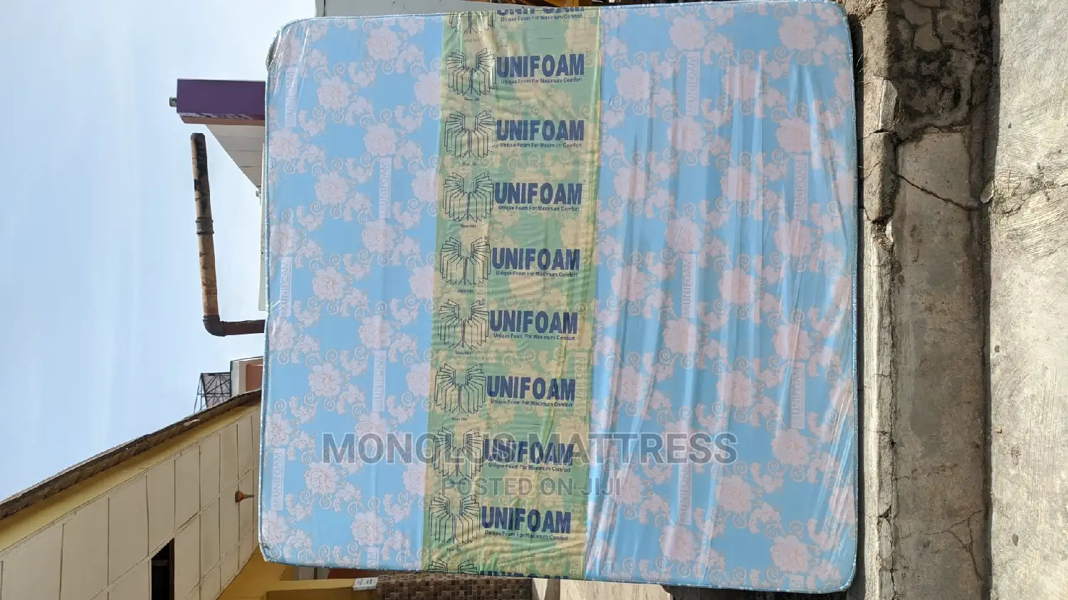 6 by 6 by 10 Inches Unifoam Onyx Original Mattress