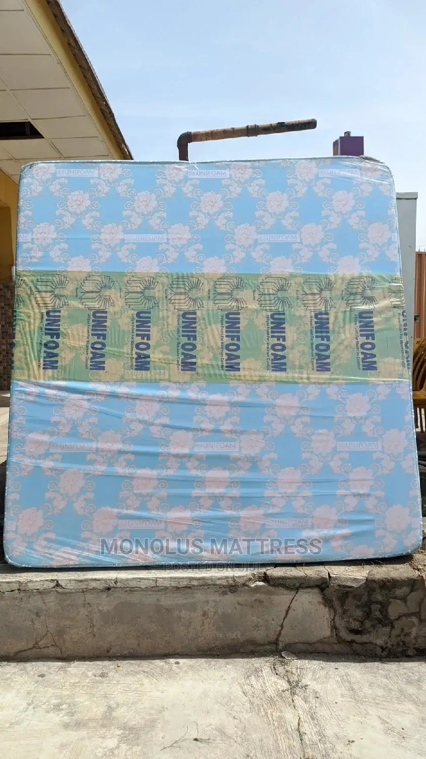 6 by 6 by 10 Inches Unifoam Onyx Original Mattress