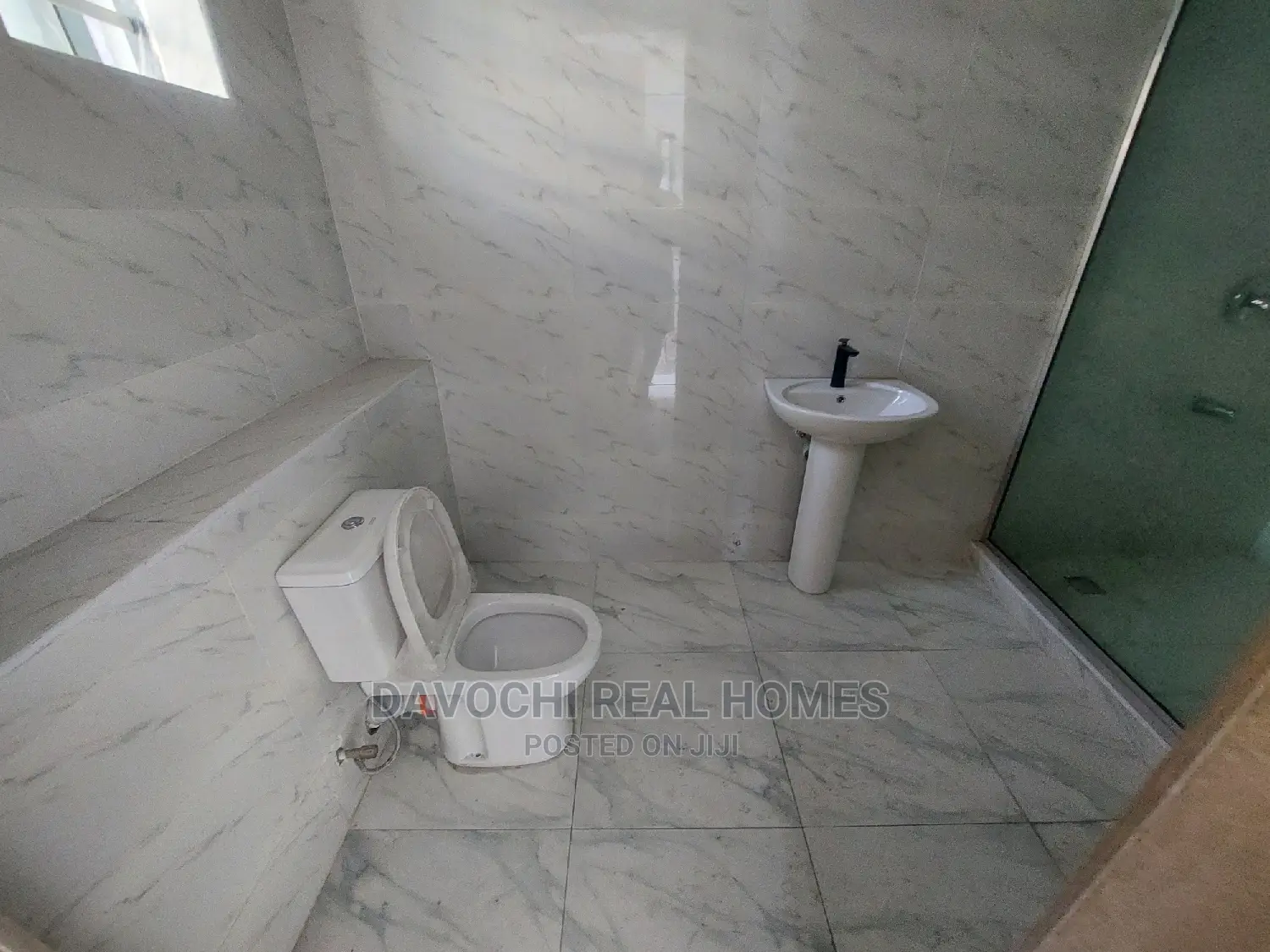 4bdrm Duplex in Chevron Second Toll, Lekki for rent