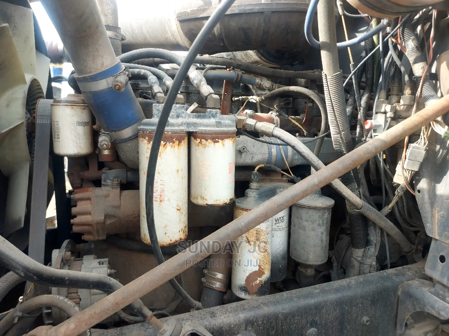 New Arrival CH Mack Ten Tyres Head Truck Rutor Engine Spring