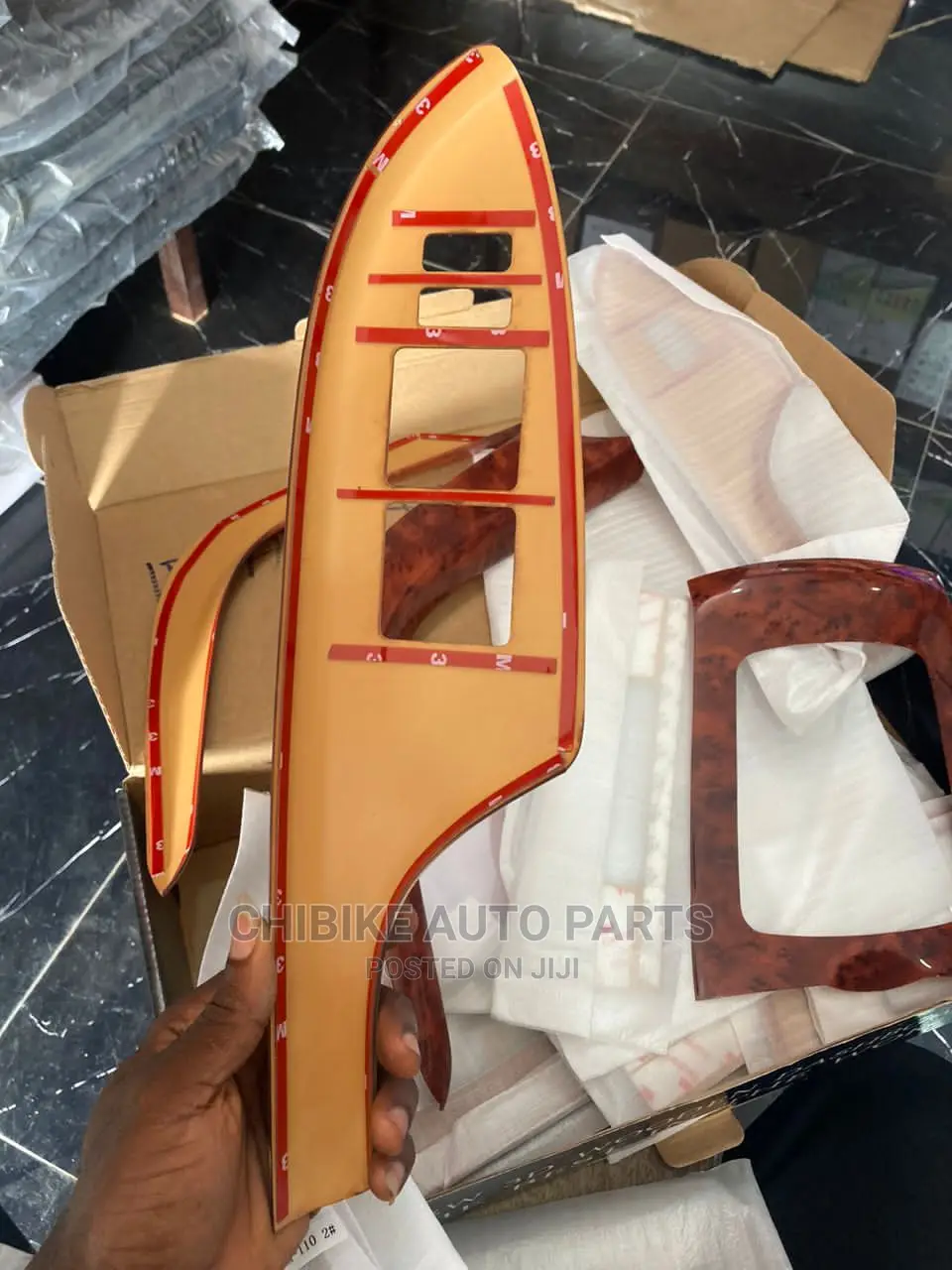 Corolla 08/013 Interior Formica