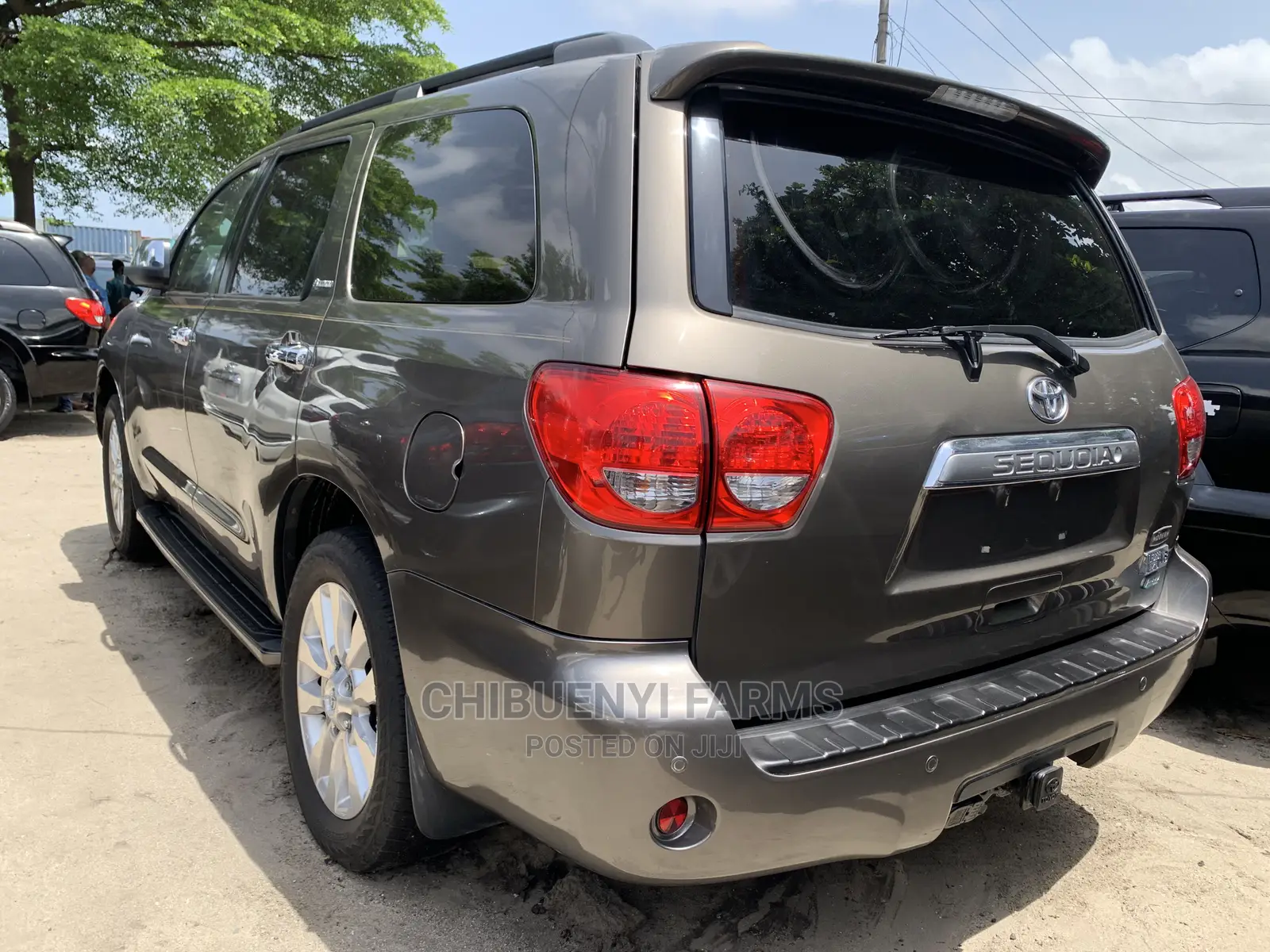 Toyota Sequoia 2015 Gray