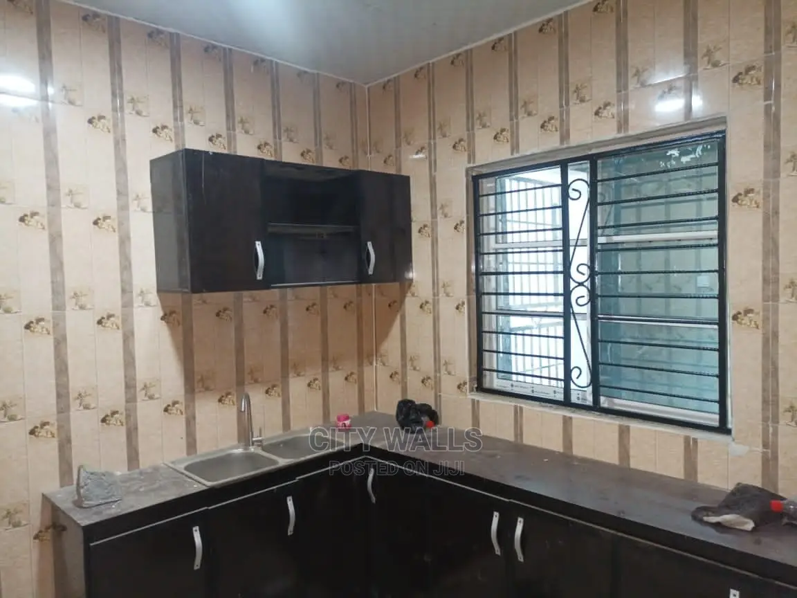 Mini Flat in L&K Estate, Ado / Ajah for rent